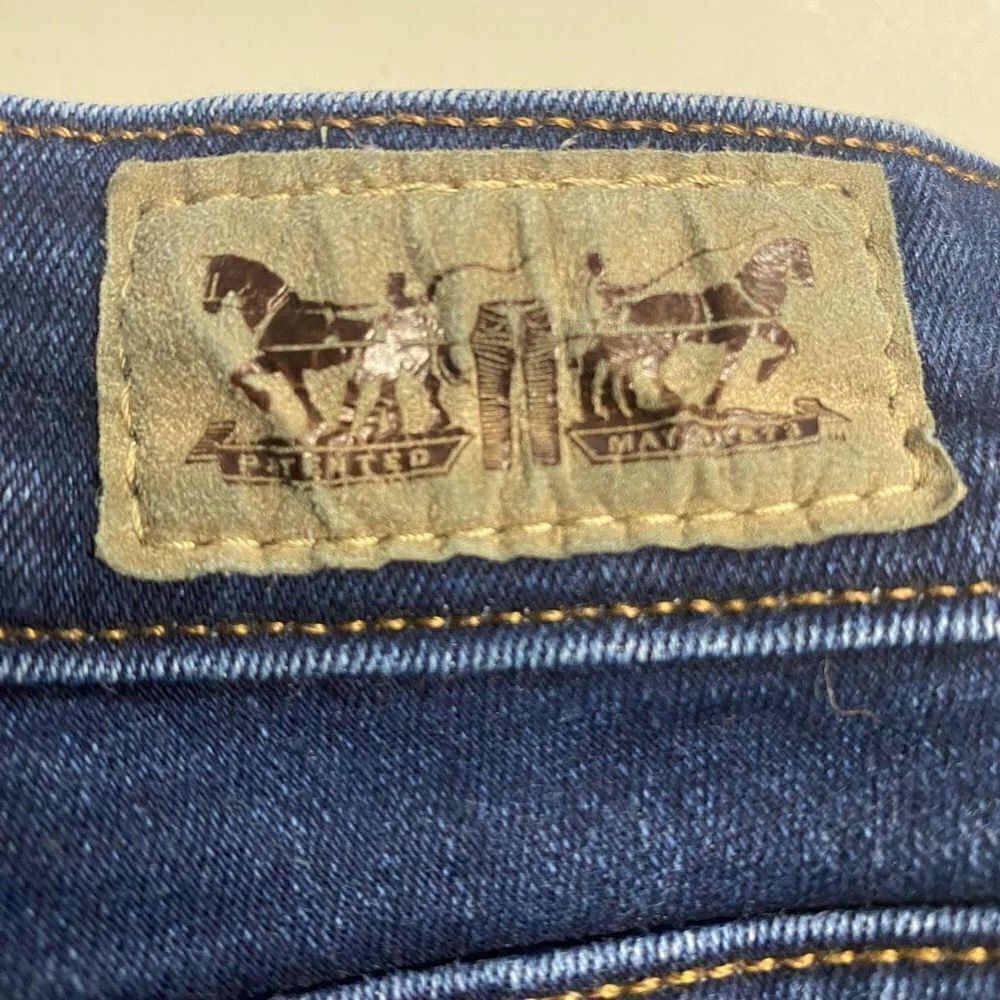 LEVI STRAUSS & CO Women’s Dark Wash Mid Rise Skinny Jeans Size 18 Inseam 30” - Picture 4 of 9